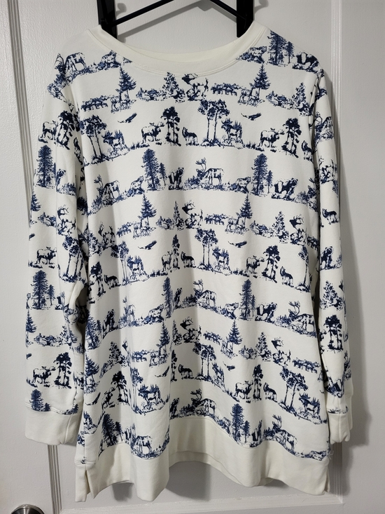 Lands' End Sweaters - Lands' End Cream Crewneck Sweater Moose Scenic Print